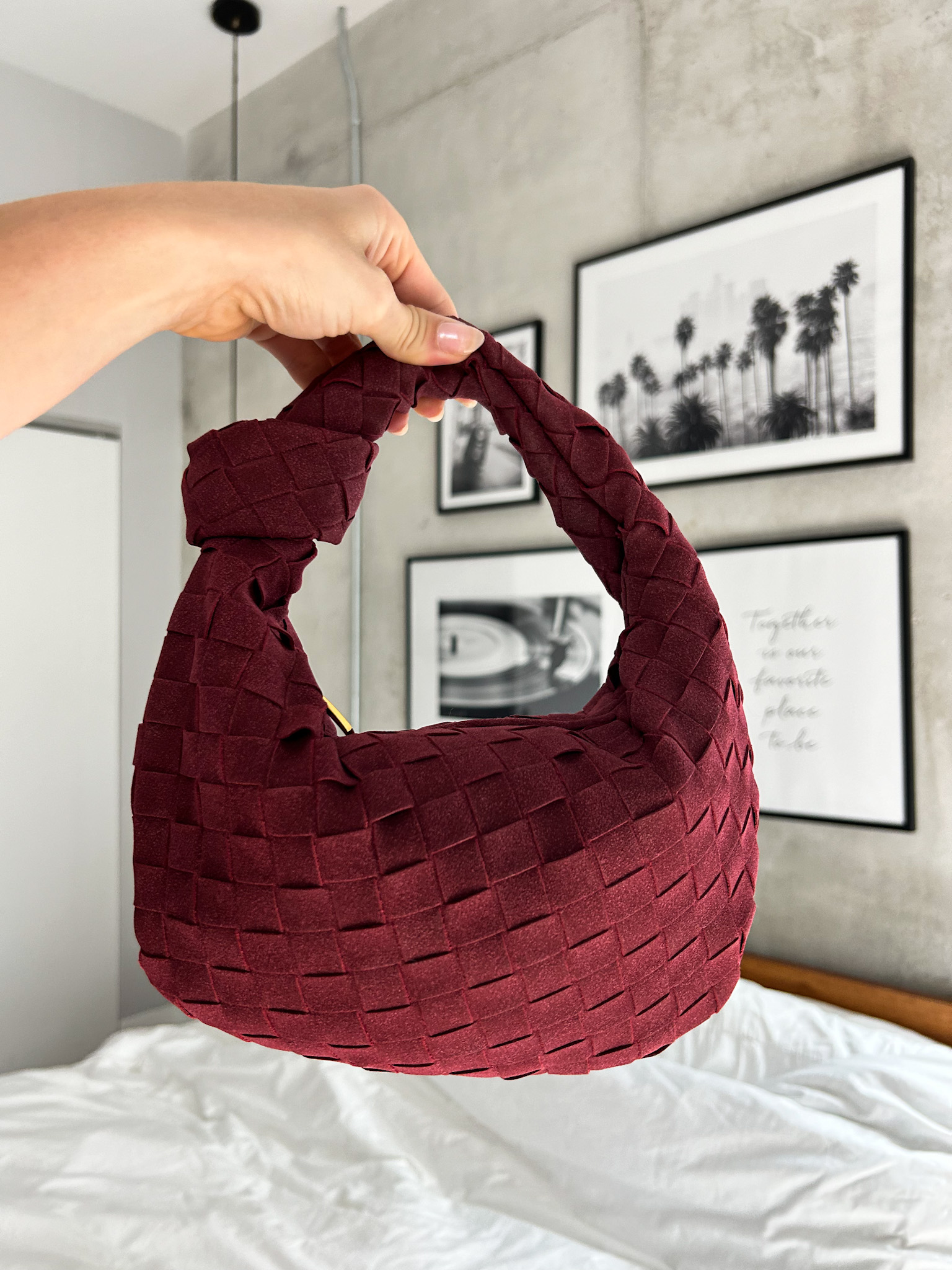 Birthday Gift for Her Luxury Top Handle Clutch Vegan Suede Knot Bag Perfect Summer Party Purse Handbags for Everyday Hobo Woven Braid Bag inspired bag trendy mothers day gift idea stylish cruelty free fashion pattybofficial knoten tasche