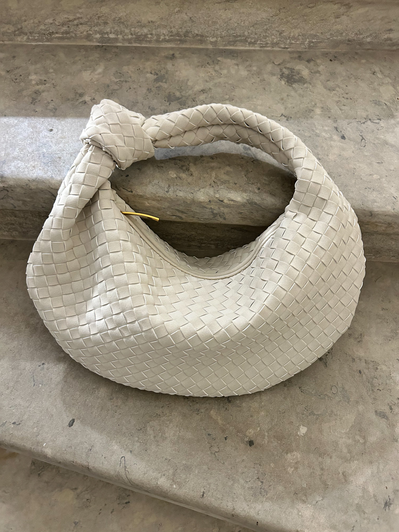 dupe designer inspired handbag Summer Festival Ready Stylish Grey Woven Hobo Tote with Zipper Closure Elegant Handbag for Summer Ideal Gift for Celebrations Woven Hobo Tote trendy purse perefct gift for girlfriend pattybofficial knoten tasche bottega veneta jodie mini pouch dupe